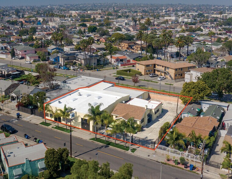 Primary Photo Of 2703 Southwest Dr, Los Angeles Warehouse For Lease