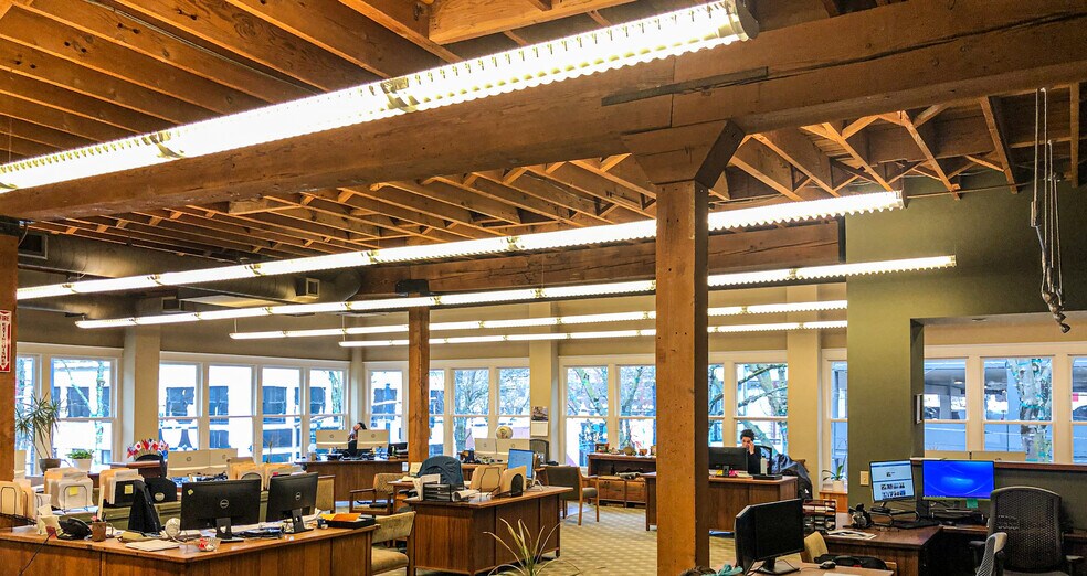 More Photos Of 802-814 SW 10th Ave, Portland Office For Lease