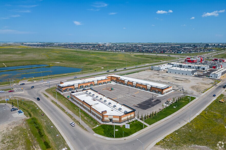 More Photos Of 4058 109 Ave NE, Calgary Storefront For Sale