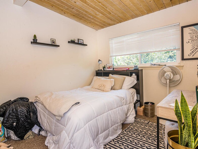 More Photos Of 505 Brizzolara St, San Luis Obispo Apartments For Sale