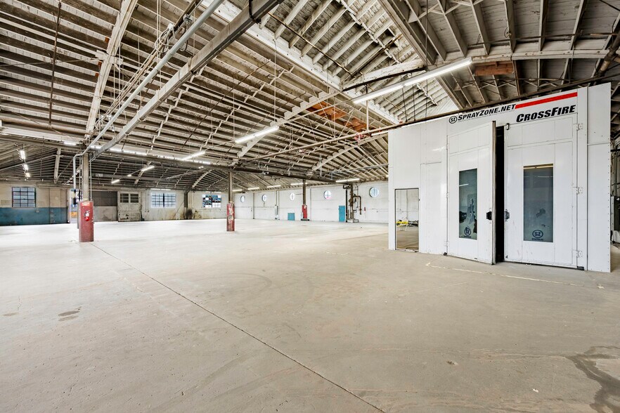 More Photos Of 1700 W Anaheim St, Long Beach Manufacturing For Lease