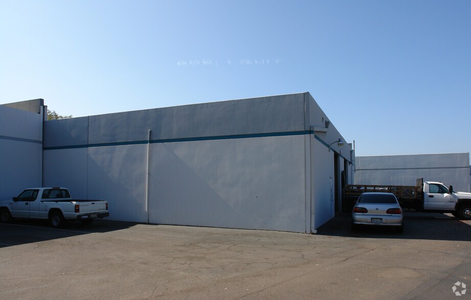 More Photos Of 8706 Production Ave, San Diego Manufacturing For Lease