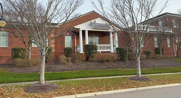 More Photos Of 100-116 Walton Park Ln, Midlothian Medical For Sale