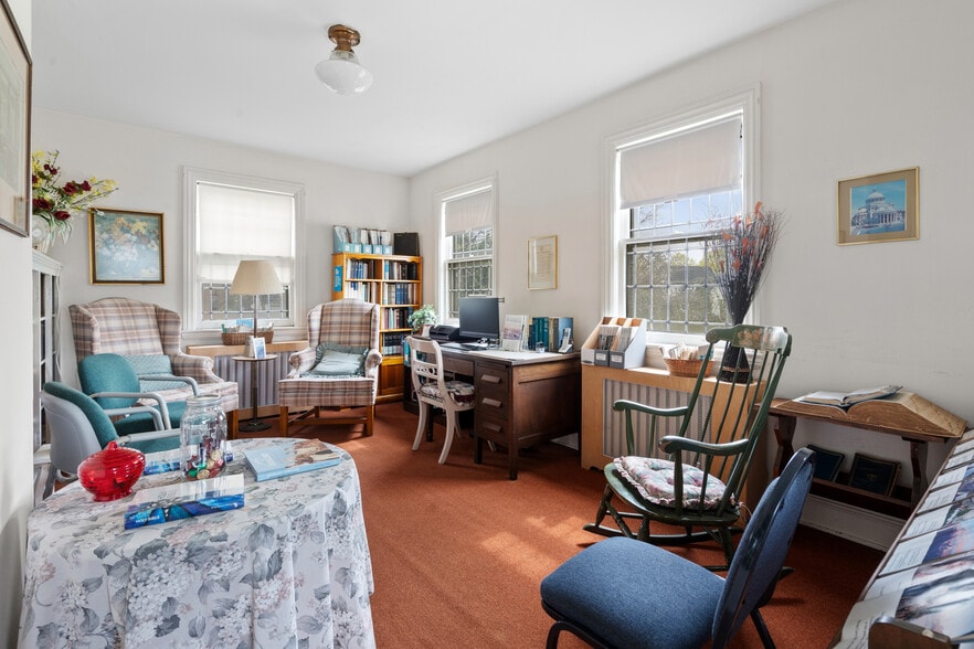 More Photos Of 71 S Washington St, Oxford Religious Facility For Sale