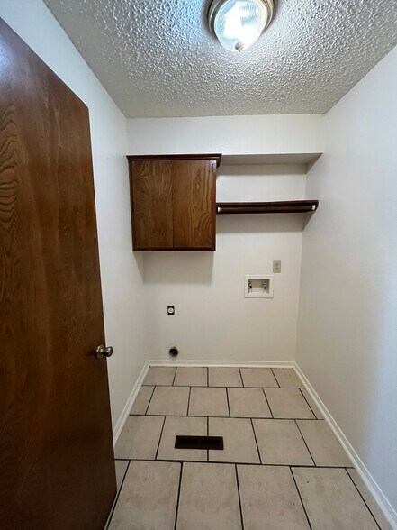 More Photos Of 312 Chalmette Dr, Norman Apartments For Sale
