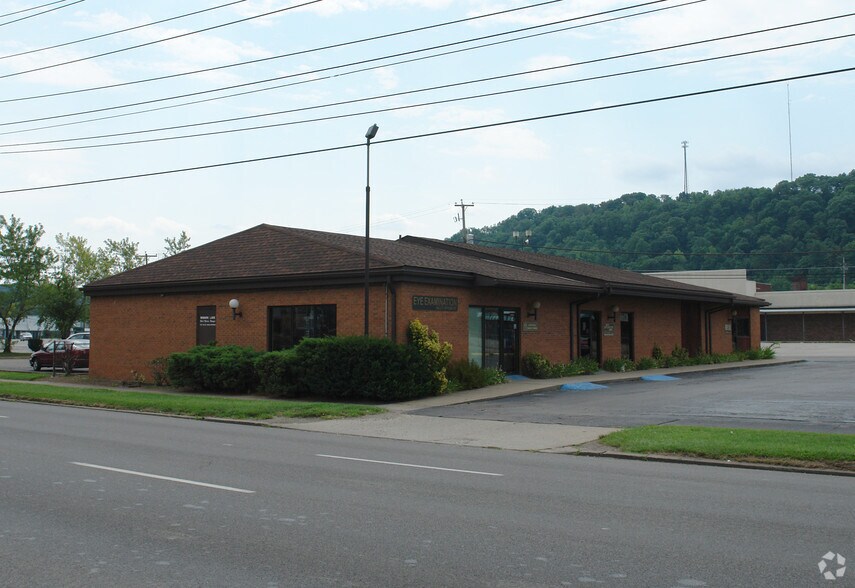More Photos Of 2819 5th Ave, Huntington Medical For Sale