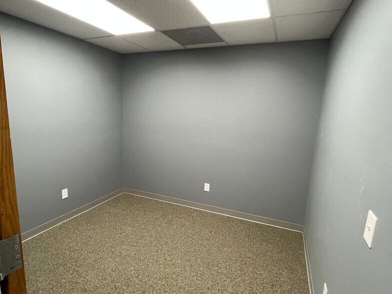 More Photos Of 554 Memorial Drive Ext, Greer Medical For Sale