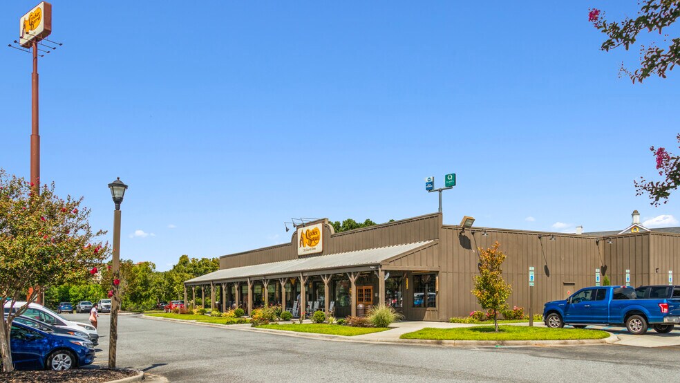 More Photos Of 1000 E Highway 80 E, Pooler Restaurant For Sale