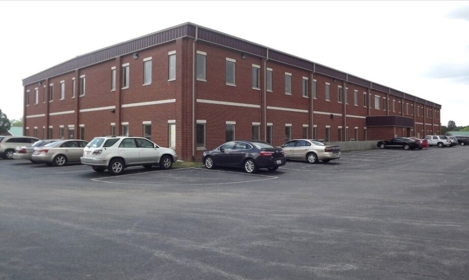 More Photos Of 653 Chamberlin Ave, Frankfort Office For Sale