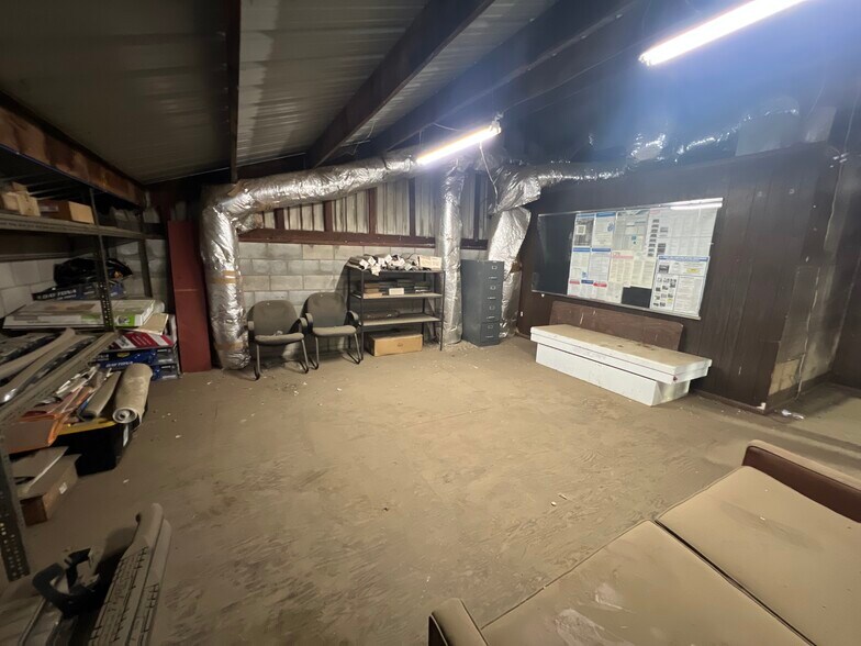 More Photos Of 1040 High St, Atwater Auto Repair For Lease