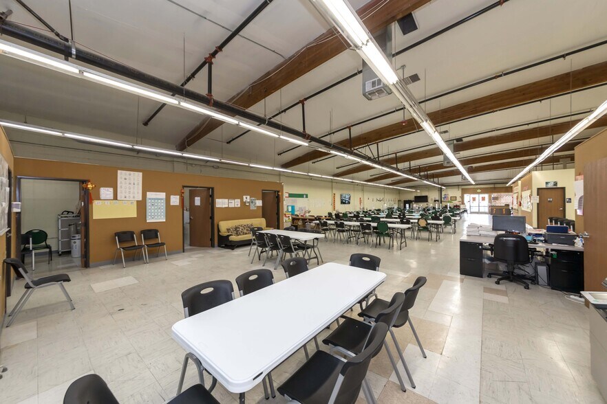 More Photos Of 1635-1645 W Valley Blvd, Alhambra General Retail For Sale