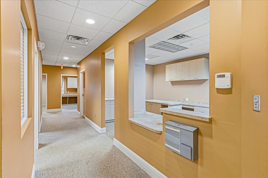 More Photos Of 8043 Spyglass Hill Rd, Melbourne Medical For Lease
