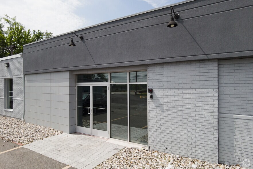 111 Moonachie Ave, Moonachie, NJ 07074 Industrial For Lease