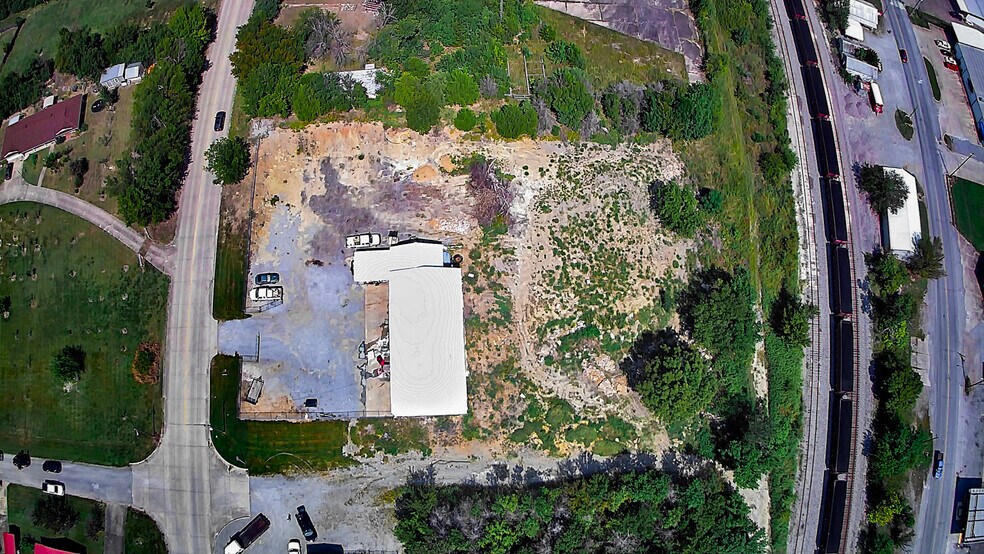 More Photos Of 810 N A St, Mcalester Warehouse For Sale
