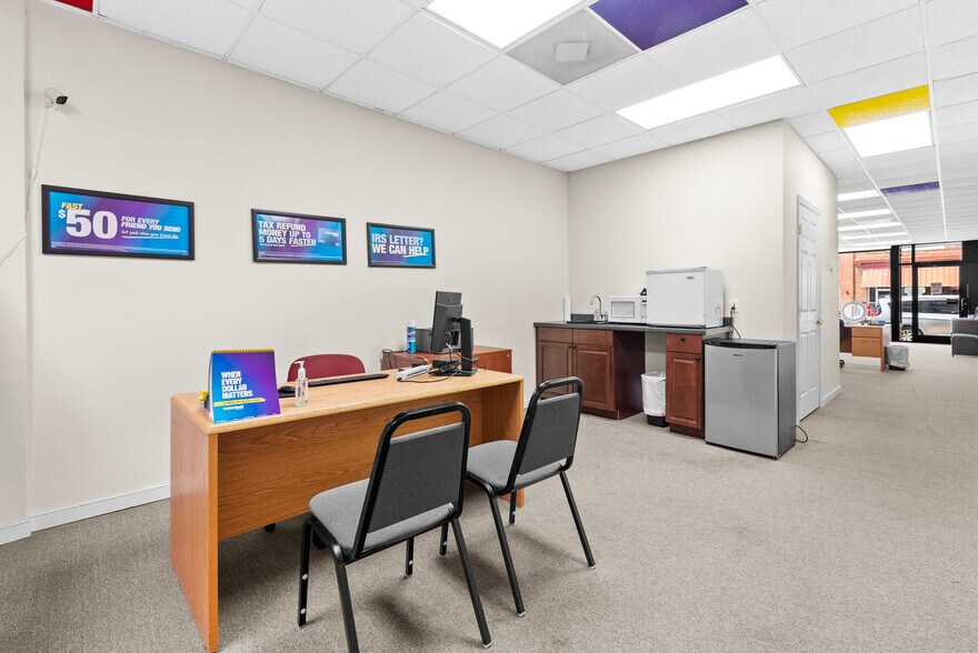 More Photos Of 215 S Main St, Blackstone Storefront For Sale