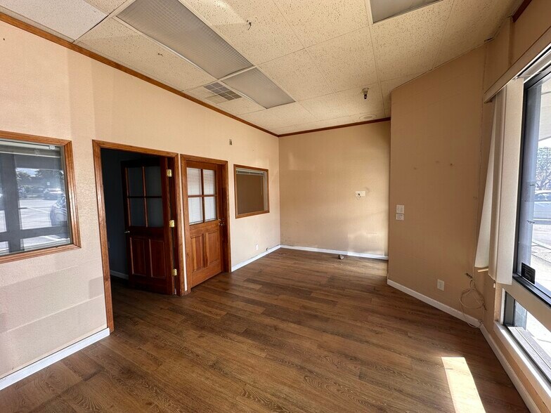 More Photos Of 2011-2037 N Main St, Salinas Unknown For Sale