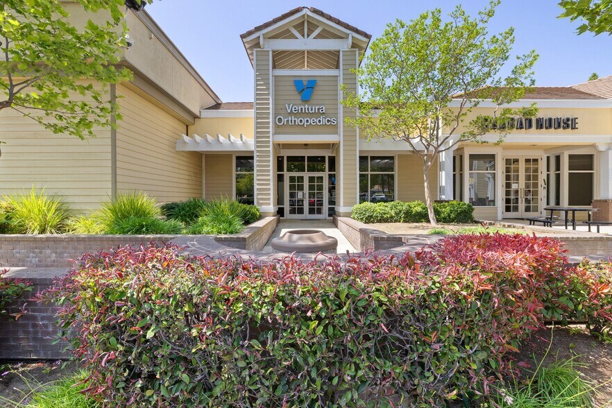 More Photos Of 1145 Lindero Canyon Rd, Westlake Village Freestanding For Lease