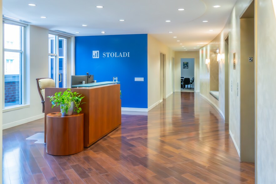 More Photos Of 1727-1729 King St, Alexandria Office For Lease