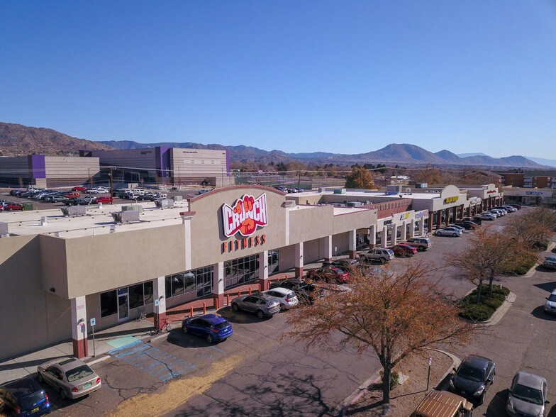 Primary Photo Of 800-840 Juan Tabo Blvd, Albuquerque Unknown For Lease