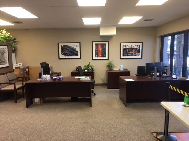 More Photos Of 505 Beachland Blvd, Vero Beach Office For Lease