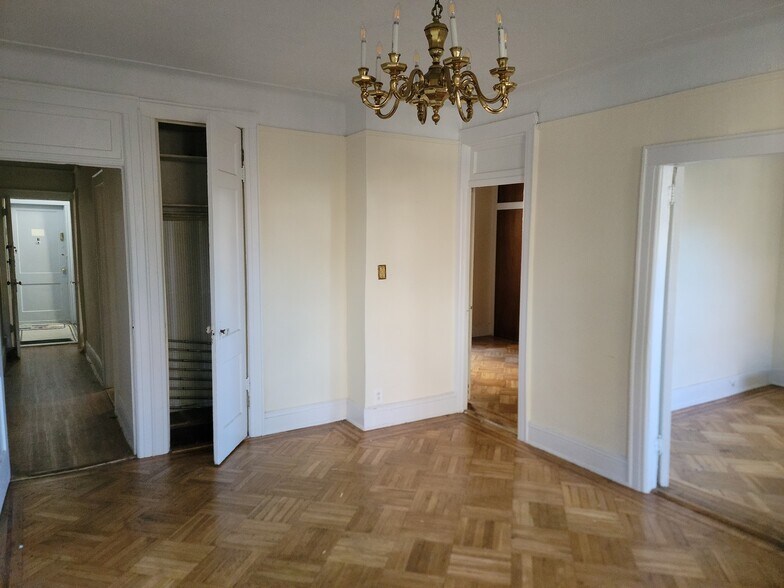 More Photos Of 1349 57th St, Brooklyn Apartments For Sale