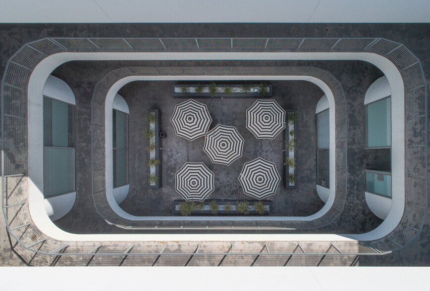 More Photos Of 8065-8075 W 3rd St, Los Angeles Loft Creative Space For Sale