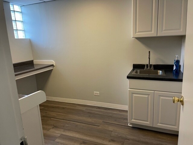 More Photos Of 9504-9510 S Hamilton Ave, Chicago Medical For Lease