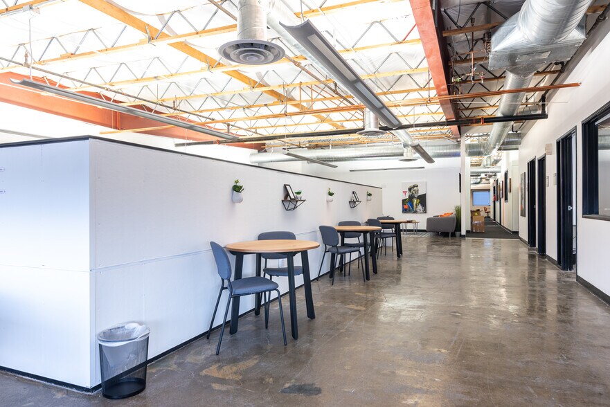 More Photos Of 1621 Alton Pky, Irvine Loft Creative Space For Lease