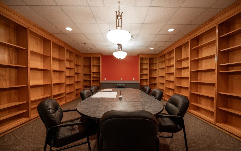 More Photos Of 610 Jones Ferry Rd, Carrboro Medical For Sale