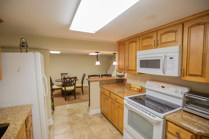 More Photos Of 524 S Main St, Bel Air Office For Sale