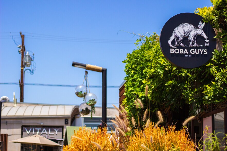 More Photos Of 2937 Bristol St, Costa Mesa Unknown For Lease