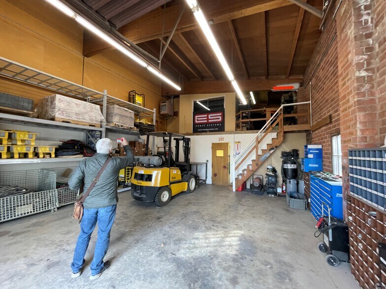 More Photos Of 455-465 Tacchino St, Reno Warehouse For Lease
