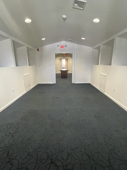 More Photos Of 60 S Main St, New City Office For Sale