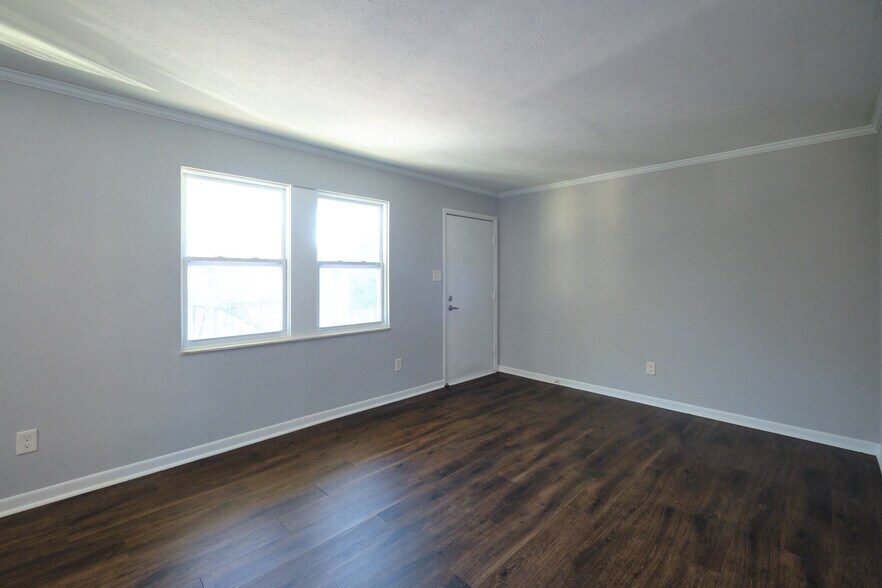 More Photos Of 609 E Inskip Dr, Knoxville Apartments For Sale