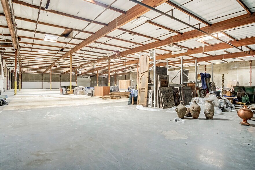 More Photos Of 13222 Estrella Ave, Gardena Manufacturing For Sale