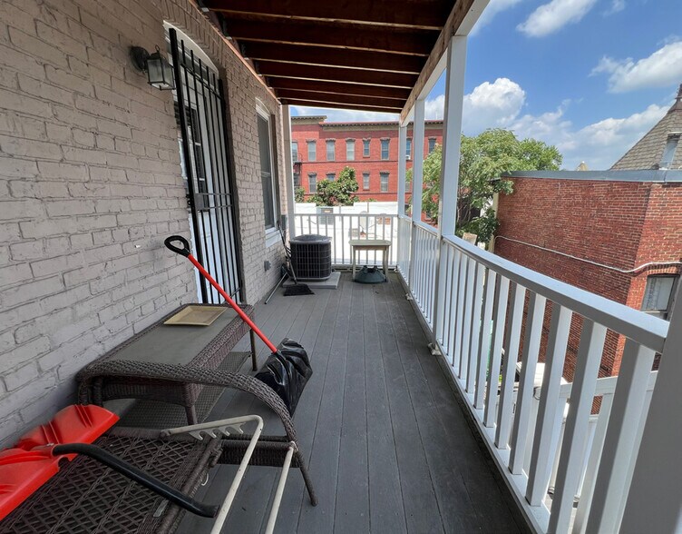 More Photos Of 1917 18th St NW, Washington Storefront Retail Residential For Sale