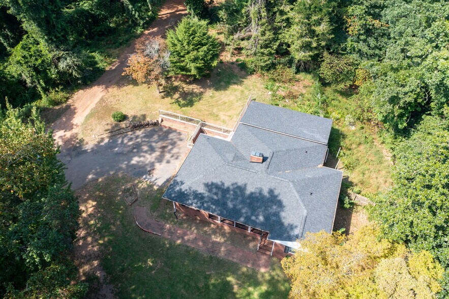 More Photos Of 250 E Memorial Dr, Dallas Land For Sale