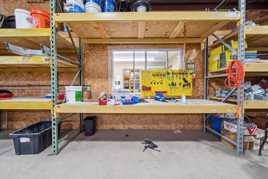 More Photos Of 605 Industrial Pky, Saint Croix Falls Manufacturing For Lease