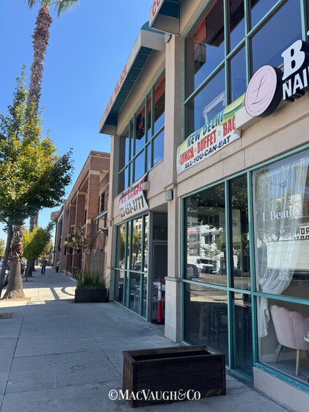 More Photos Of 950 E Colorado Blvd, Pasadena Unknown For Lease