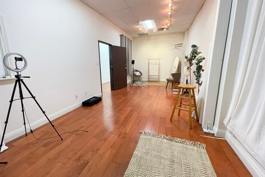 More Photos Of 3900-3912 S Broadway Pl, Los Angeles Manufacturing For Sale