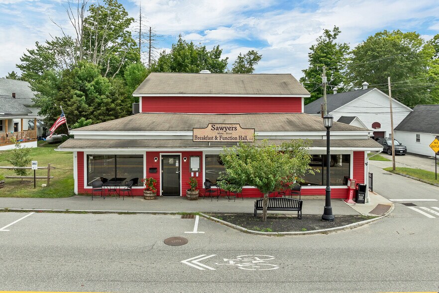 More Photos Of 13 Main St, Goffstown Restaurant For Sale