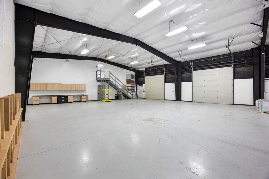 More Photos Of 11814 Debonair Rd NE, Moses Lake Warehouse For Lease
