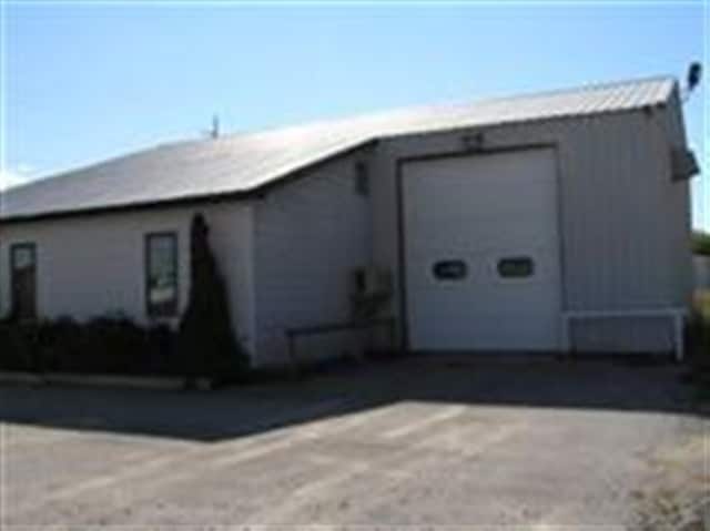 More Photos Of 315 E Dresden St, Kalkaska Warehouse For Sale
