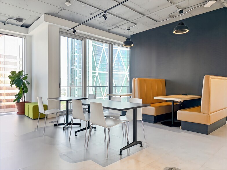 More Photos Of 685 Centre St SW, Calgary Coworking Space