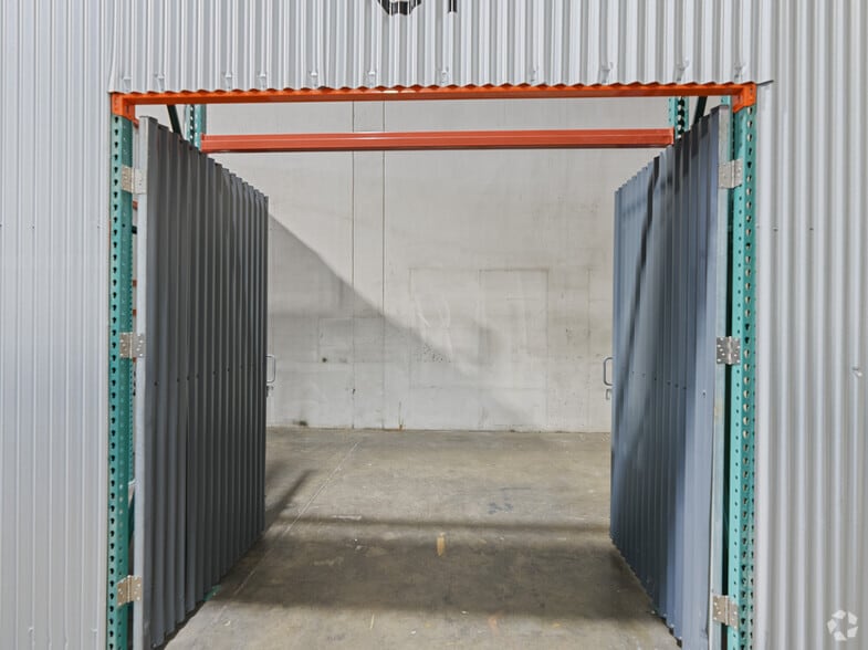 More Photos Of 205 E Alma Ave, San Jose Warehouse For Lease