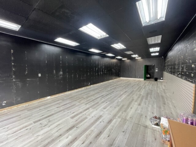 Primary Photo Of 10100-10122 Topanga Canyon Blvd, Chatsworth Freestanding For Lease