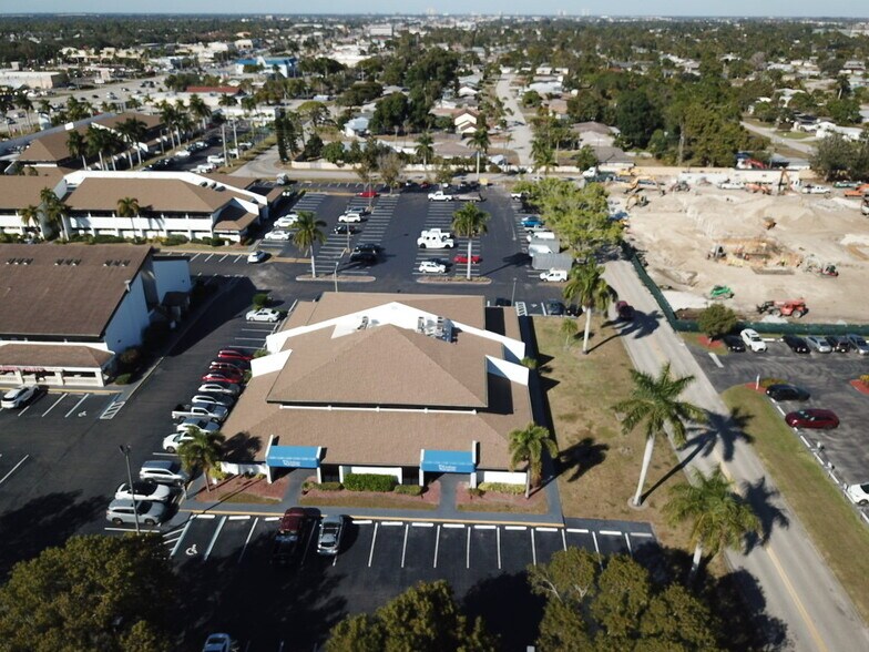 More Photos Of 12995 S Cleveland Ave, Fort Myers Unknown For Lease