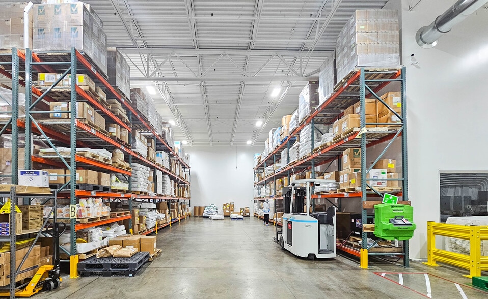 More Photos Of 657 North 1500 West, Orem Manufacturing For Lease