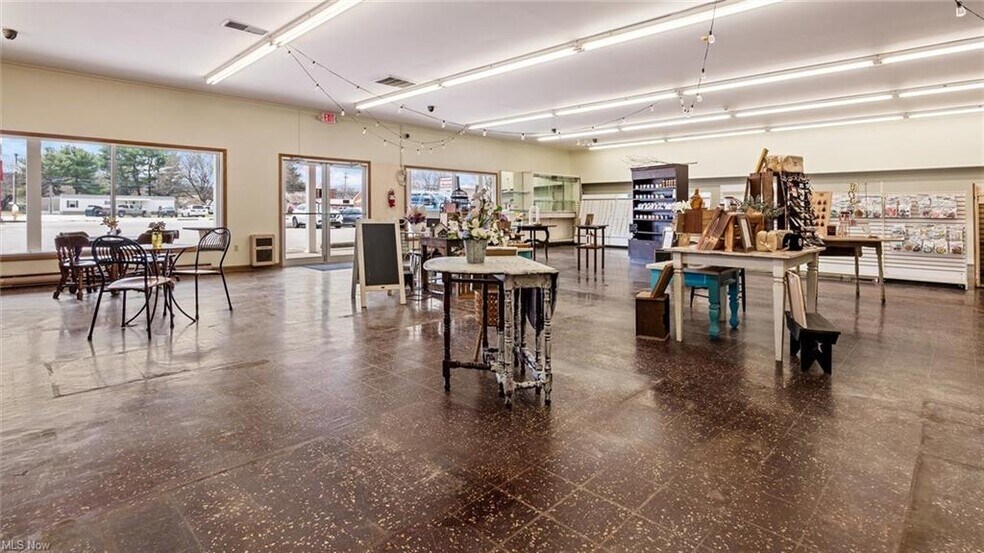 More Photos Of 22 3rd st, Frazeysburg Storefront For Sale