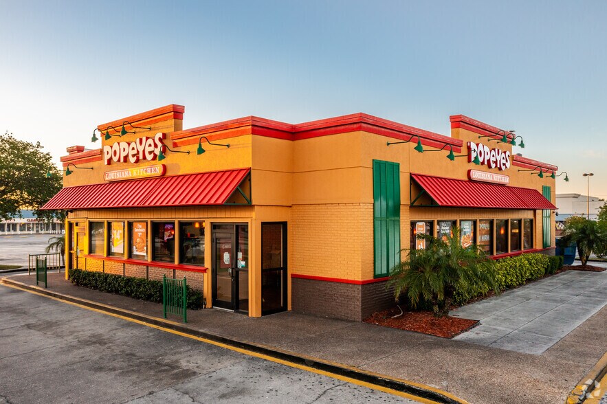 More Photos Of 2211-2329 E Hillsborough Ave, Tampa Unknown For Lease